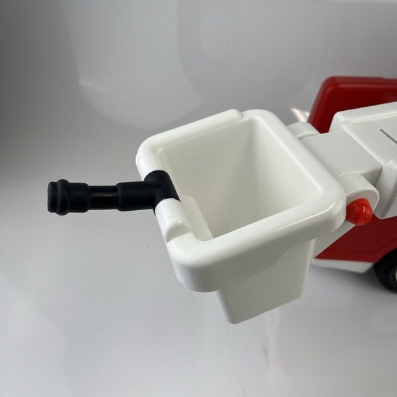 VTG 23" Little Tikes Big Fire Ladder Truck No.5 6683 Made in USA!!! - Picture 6 of 8